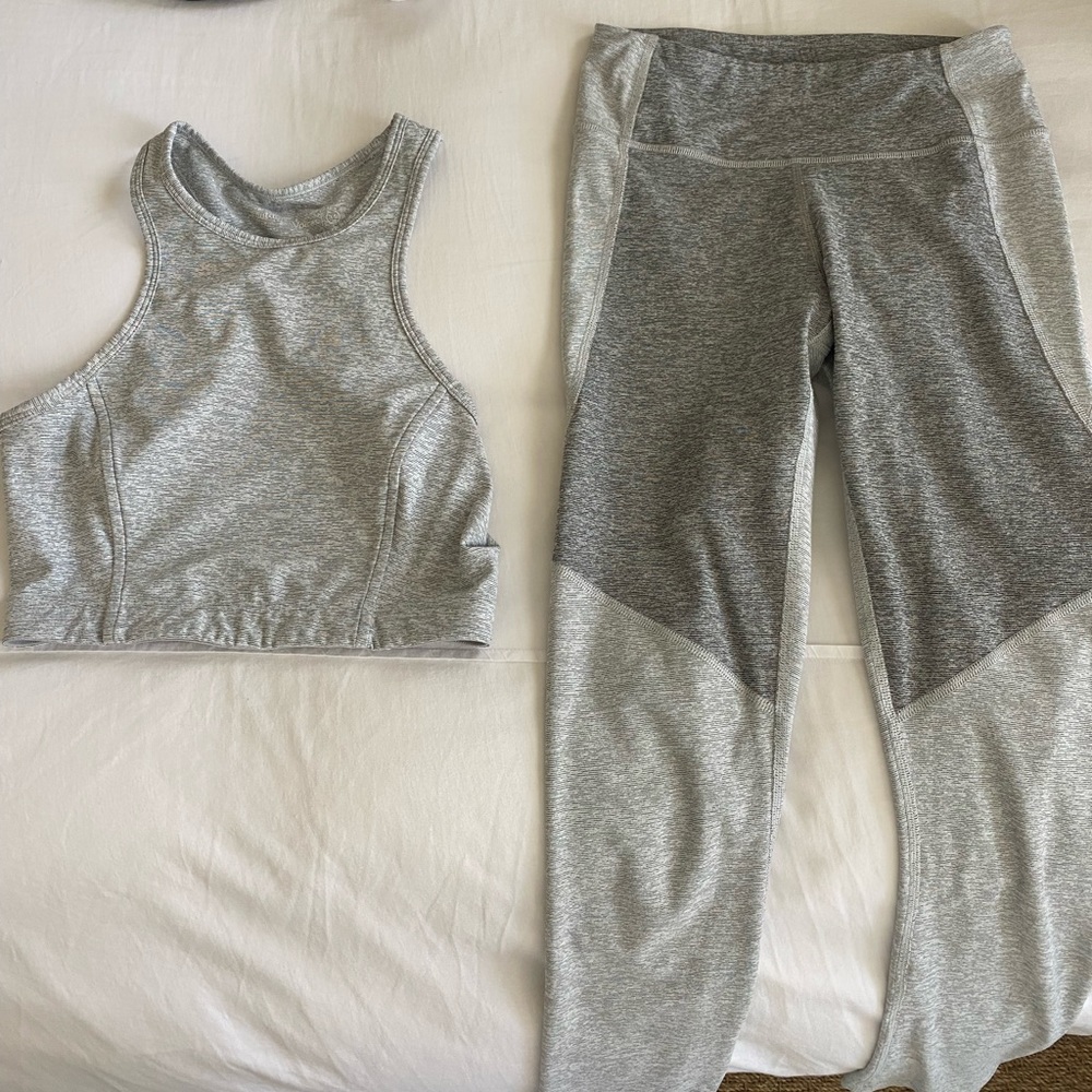 Outdoor Voices 3/4 Warmup Legging and Venus Crop Top in Dove